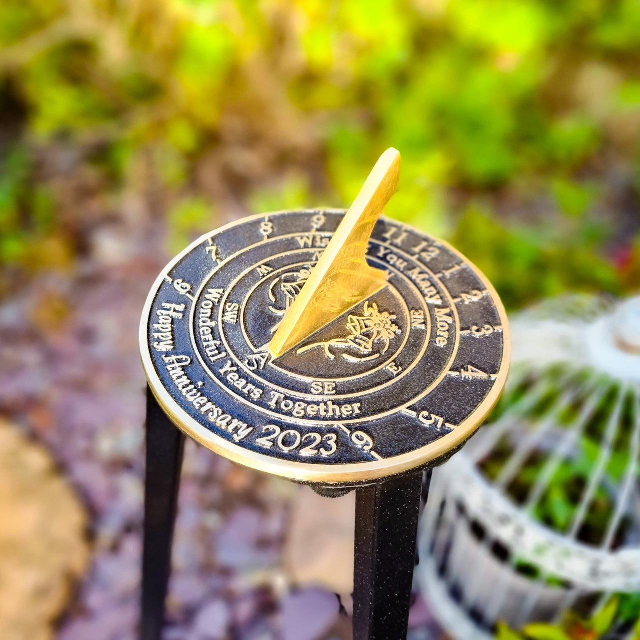 Anniversary Sundial® Gift ‘Wonderful Years’ 2023 Edition - The Metal Foundry